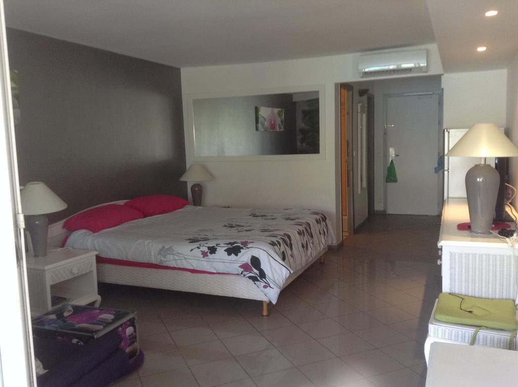Residence Appartement La Vieille Tour Le Gosier  Dış mekan fotoğraf